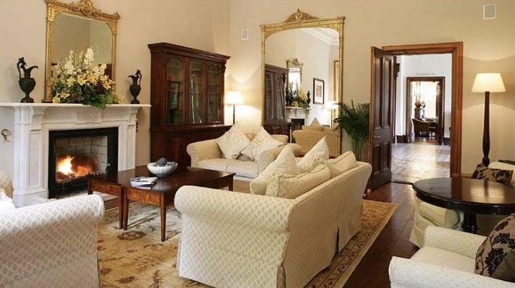 Mount Falcon Estate - The Lounge Room